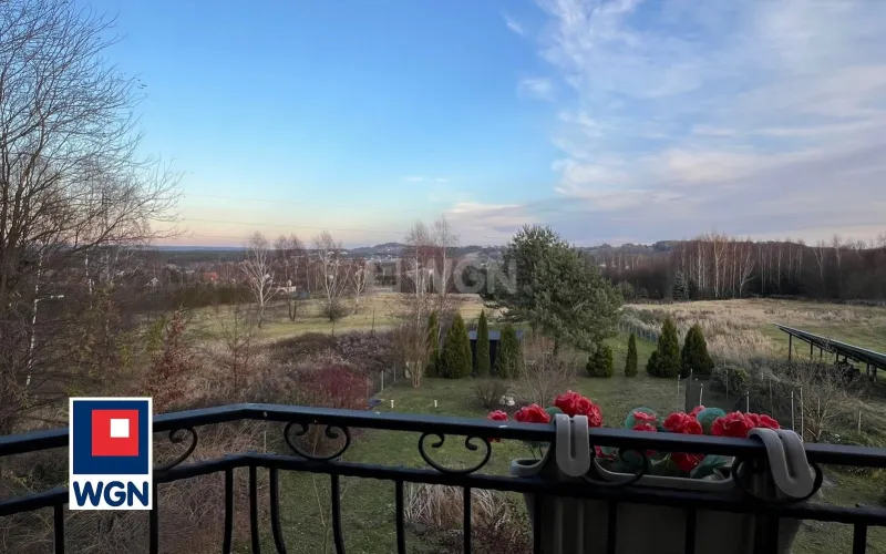Dom na  sprzedaż Regulice - Nowy dom w Regulicach w dużą , ładną działką! Nowa cena!