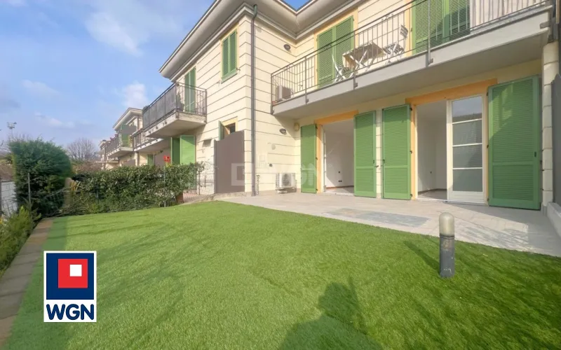 Mieszkanie na  sprzedaż SARNICO - Apartament nad jeziorem Iseo Włochy