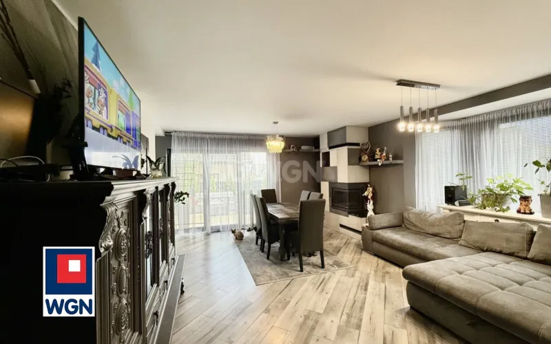 Dom na  sprzedaż Nowodworce - Bliźniak gotowy do zamieszkania 136 m2